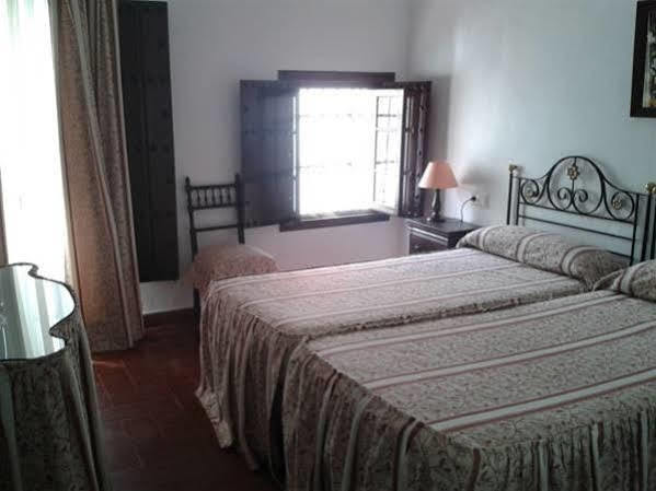 Hostal Gran Capitan Chipiona Exterior foto